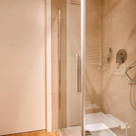 Appartamento Warm In Décor I