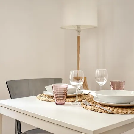 Appartement Hostmate - - Loreto *